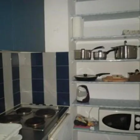 A 200m De Port Frejus, Plage, Commerces, Terrasse, 4 Couchages, Menage Inclus - Fr-1-226a-31 Apartman *