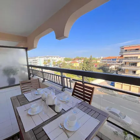 A 200m De Port Frejus, Plage, Commerces, Terrasse, 4 Couchages, Menage Inclus - Fr-1-226a-31 *