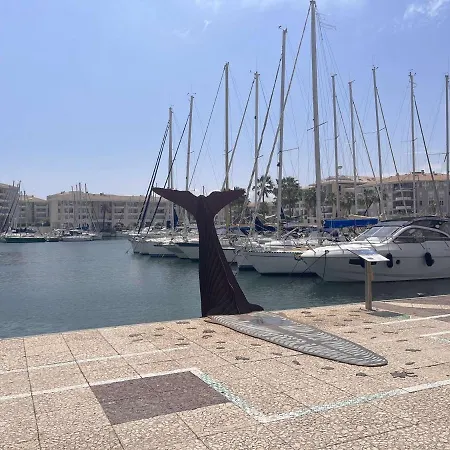 Διαμέρισμα A 200m De Port Frejus, Plage, Commerces, Terrasse, 4 Couchages, Menage Inclus - Fr-1-226a-31 Fréjus