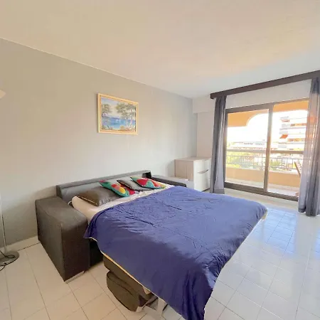 A 200m De Port Frejus, Plage, Commerces, Terrasse, 4 Couchages, Menage Inclus - Fr-1-226a-31 Frejus