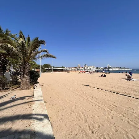 à 200m De Port Fréjus, Plage, Commerces, Terrasse, 4 Couchages, Ménage Inclus - Fr-1-226a-31