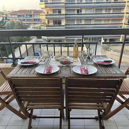 A 200m De Port Frejus, Plage, Commerces, Terrasse, 4 Couchages, Menage Inclus - Fr-1-226a-31 Apartman